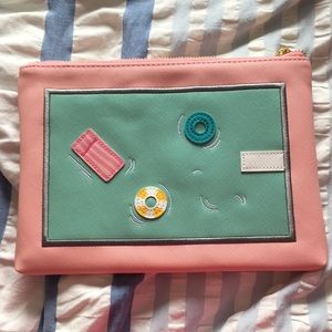 Pink pool clutch